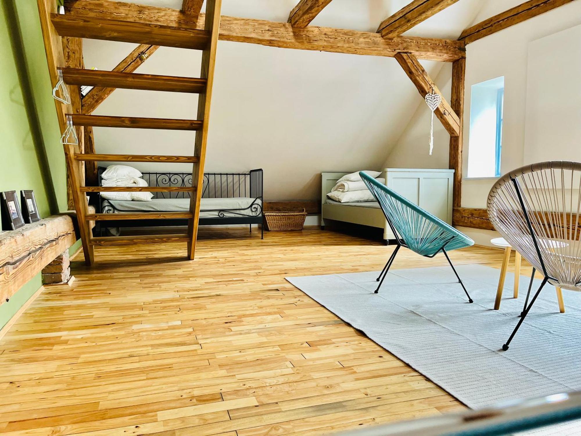 Na Nebi 187 Aparthotel Bečov nad Teplou Екстериор снимка