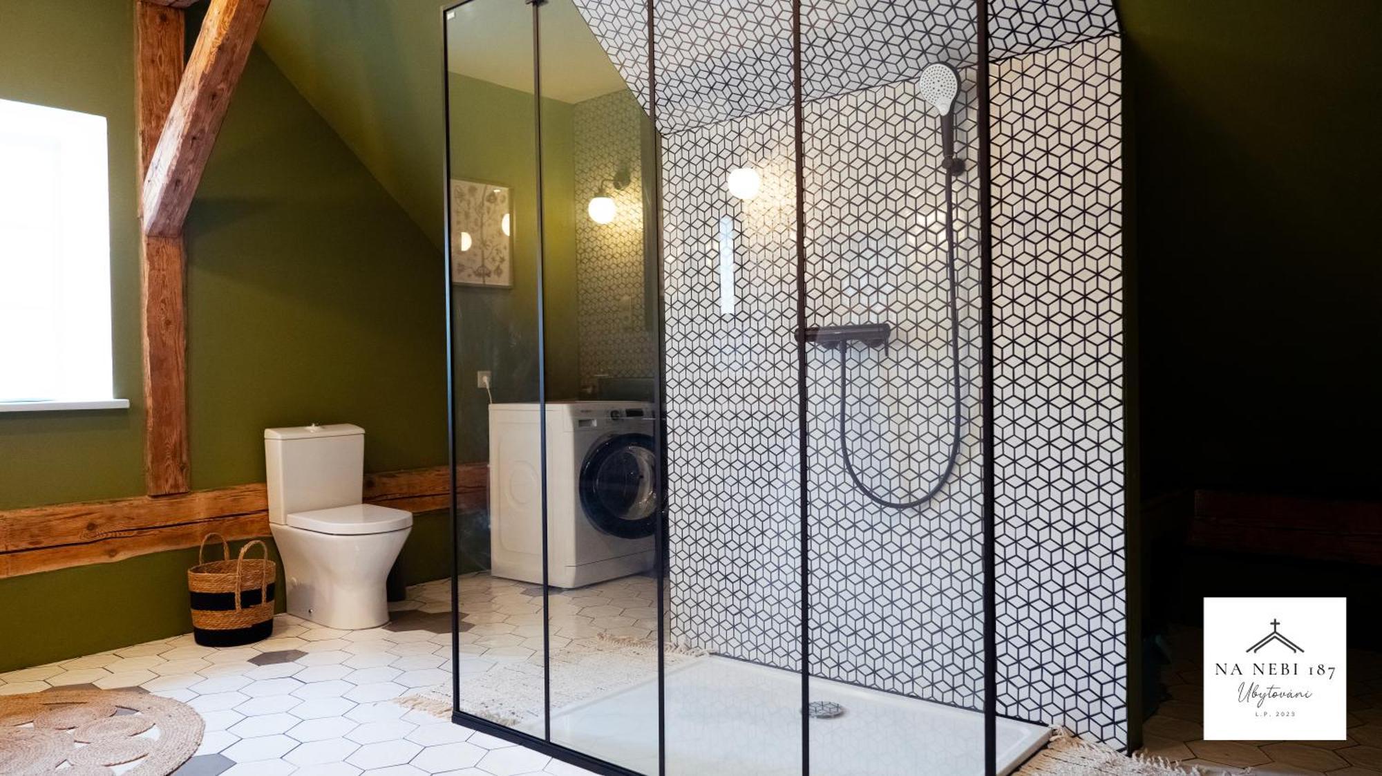 Na Nebi 187 Aparthotel Bečov nad Teplou Екстериор снимка